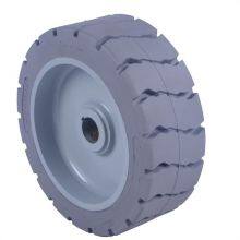 12x4.5x8 press on solid rubber tire for port trailer and other industrial vehicles