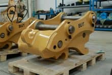 BUT accessory excavator quick hitch applicable for 8 ton excavator price