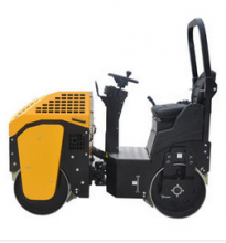 ROADWAY Ride-on vibratory roller Honda gasoline engine, hydraulic single wheel drive