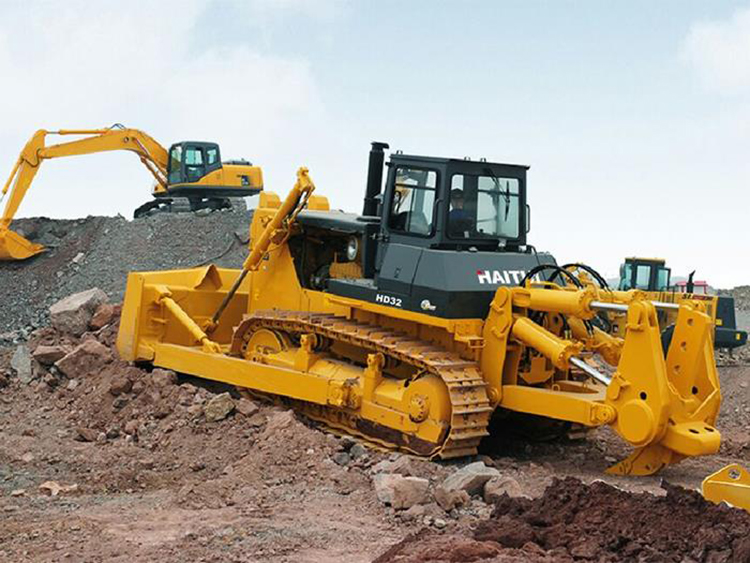 HAITUI chinese hydraulic bulldozer HD32 320HP with straight tilt blade price