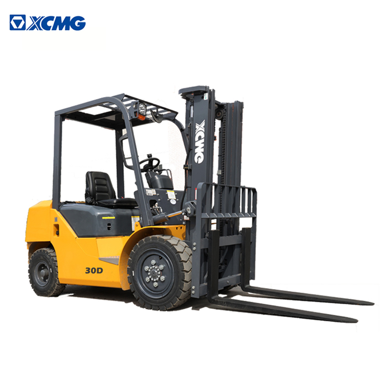 XCMG Japanese Engine XCB-D30 Seitenlader Gabelstapler 4X4 Fork Lift  Truco Mounted Diesel Forklift