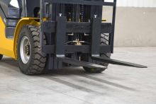 XCMG Japanese Engine 3T 2.5  Ton Gasoline And Lpg Hydraulic Lpg Gas Forklift XCB-FL