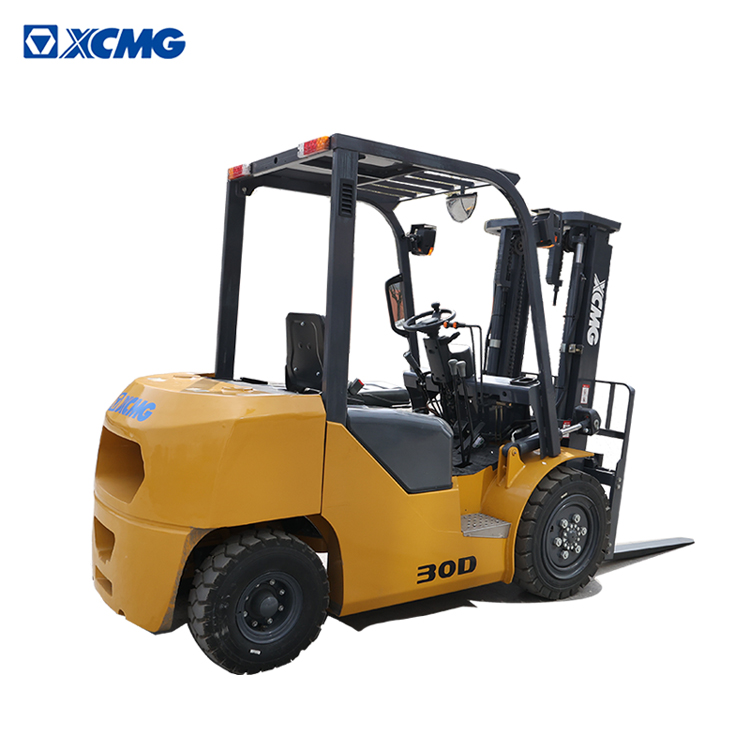 XCMG Japanese Engine XCB-D30 Diesel Forklift 3ton Can Lift Block Clamp Fork Lift Price In Pakistan