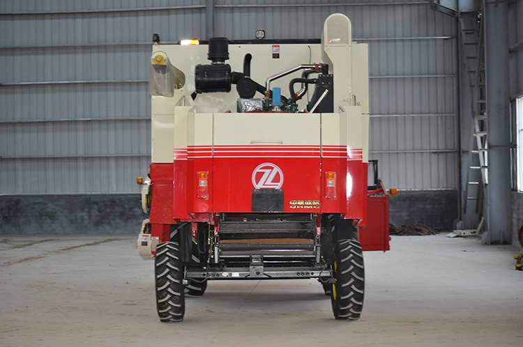 Zhonglian rice combine harvester 4LZ-8A 160HP for soybena sale