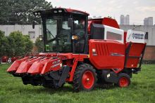3 Rows Self-propelled Corn Combine Harvester (4YZ-3X)