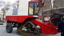 ZHONGLIAN grain harvester 4LZ-8 with crawl 680mm chain width for sale