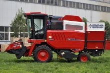 3 Rows Self-propelled Corn Combine Harvester (4YZ-3X)
