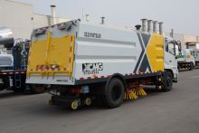 徐工集团XZJ5160TSLD5-湿式扫路车