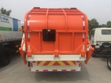 徐工集团-XZJ5120ZYSD5-5吨压缩车