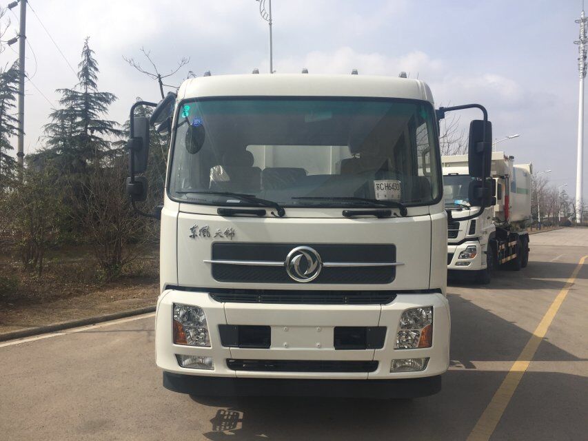 徐工集团-XZJ5160ZDJD5-8吨自卸式垃圾车