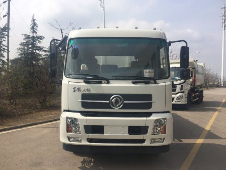 徐工集团-XZJ5160ZDJD5-8吨自卸式垃圾车