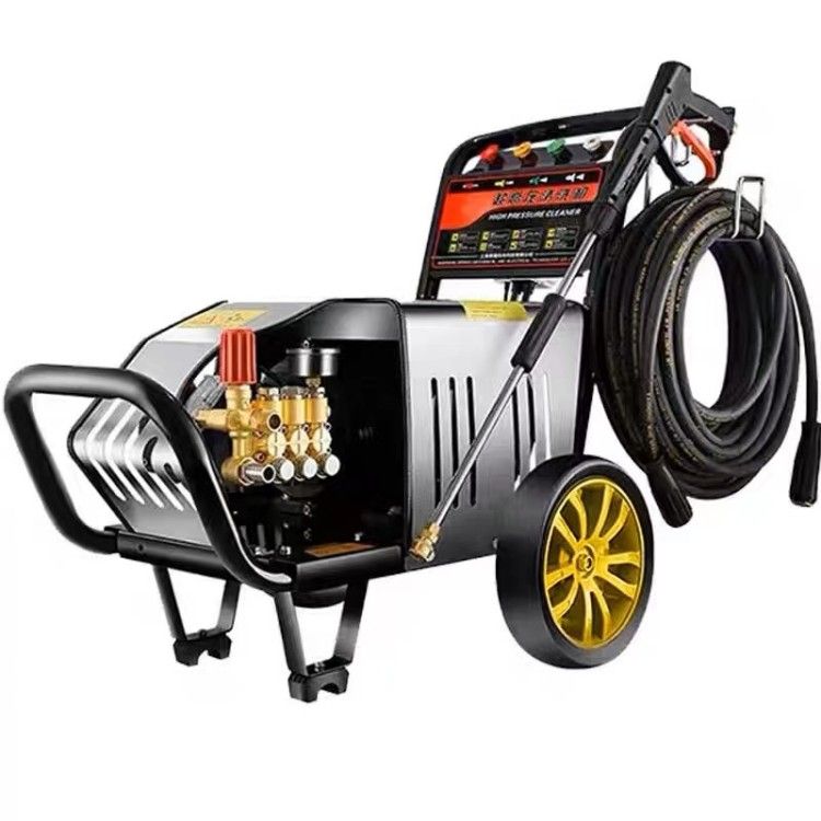 Fuel powered high-pressure washer Fuel powered high-pressure washer