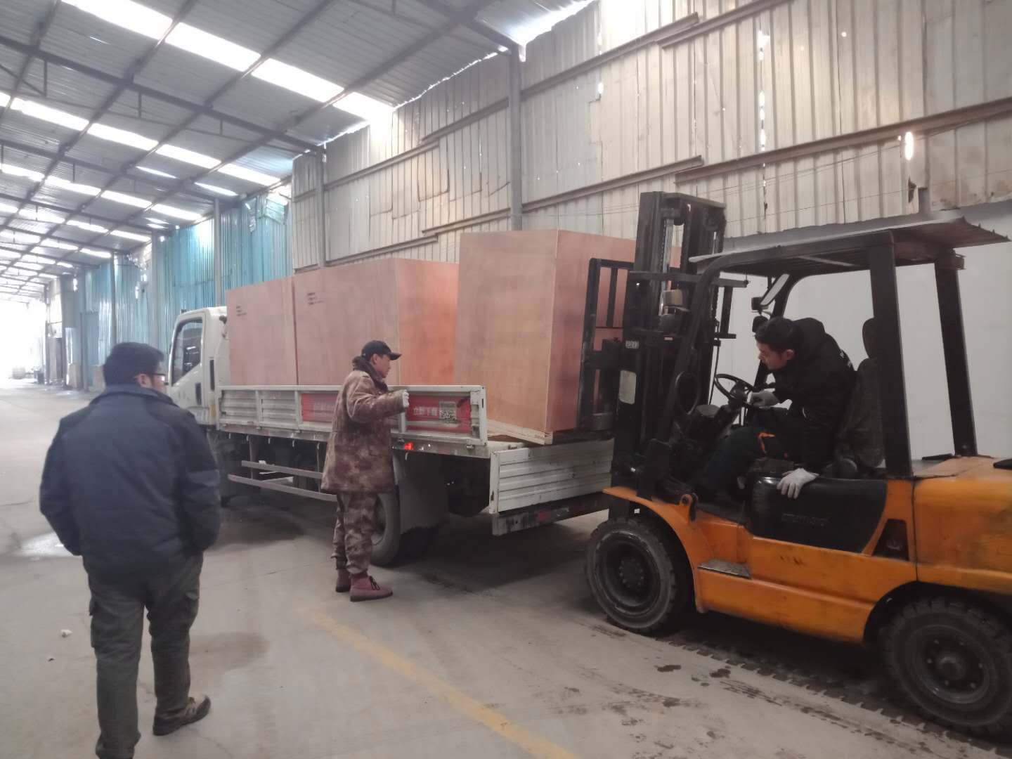 Virtual Simulation Simulator of Wheel Loader Used for Training and Teaching Assessment