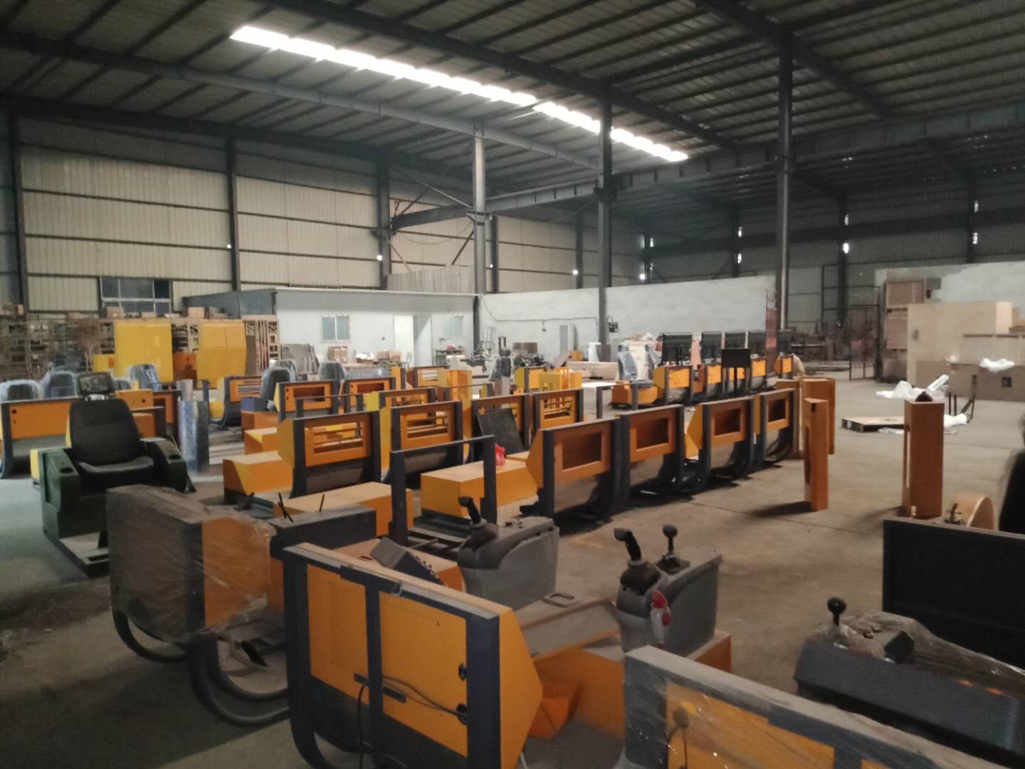 Virtual Simulation Simulator of Wheel Loader Used for Training and Teaching Assessment