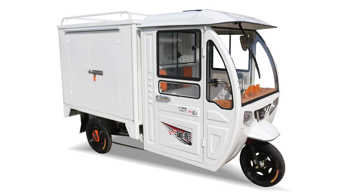 Electric delivery tricycle with closed cargo box , cargo tricycle with cabin