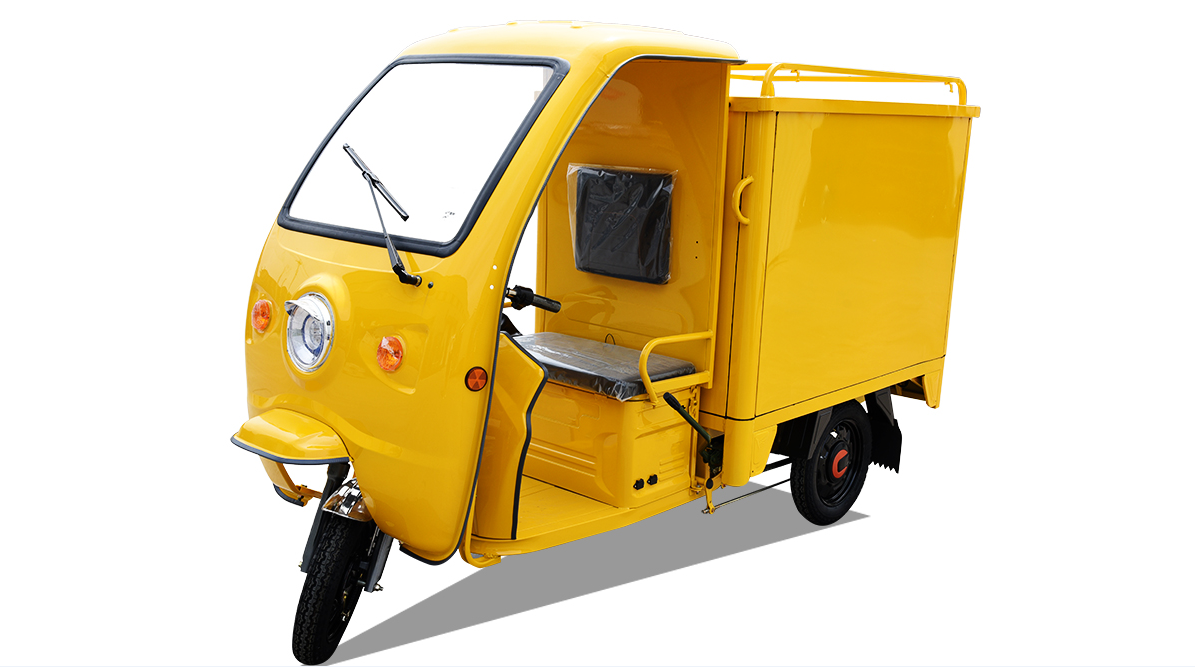 Electric delivery tricycle with closed cargo box , cargo tricycle with cabin