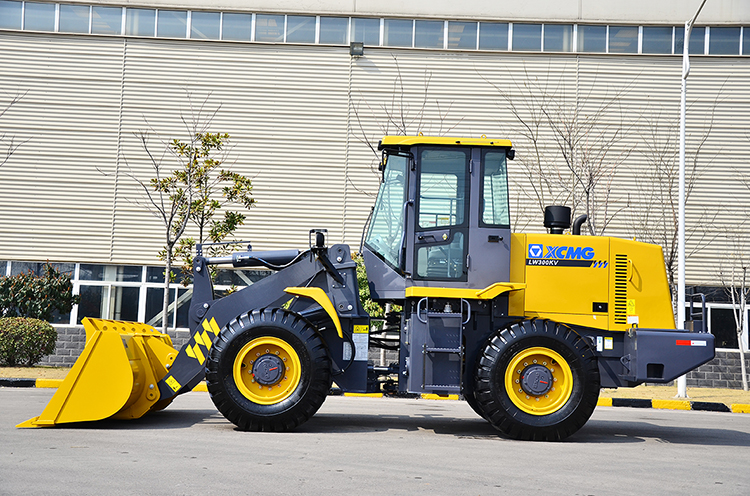 XCMG LW300KV 3 Ton 1.7 m3 Small Self-propelled Loader Machine Price