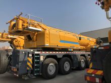 XCMG 220 ton all terrain mobile crane XCA220H
