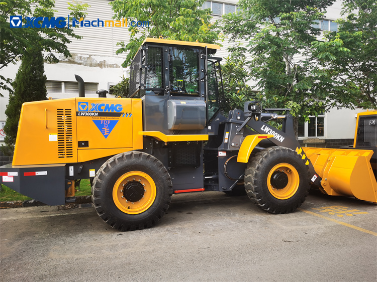 XCMG Manufacturer LW300KN 3 ton Front Loaders with Protective Cab Screen with good price