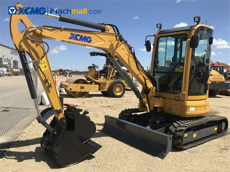 XCMG XE35U 4 ton Mini Hydraulic Digger Excavator for sale