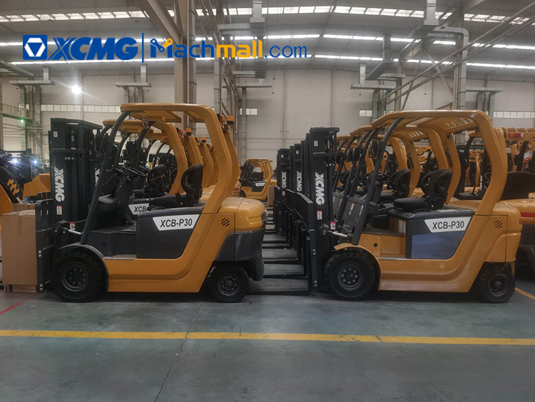 XCMG 3 ton 4x4 electric forklift XCB-P30 for sale