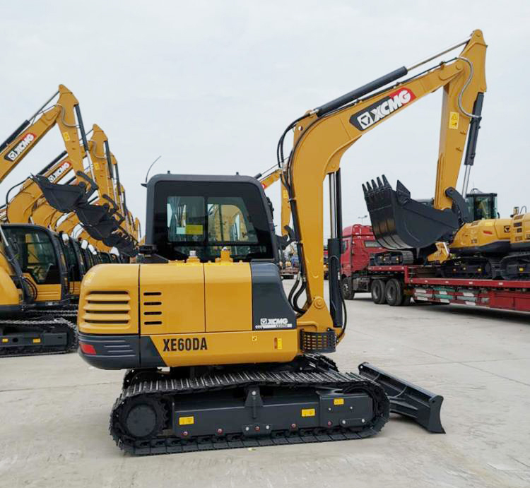 XCMG Official 6 ton small crawler excavator XE60DA price