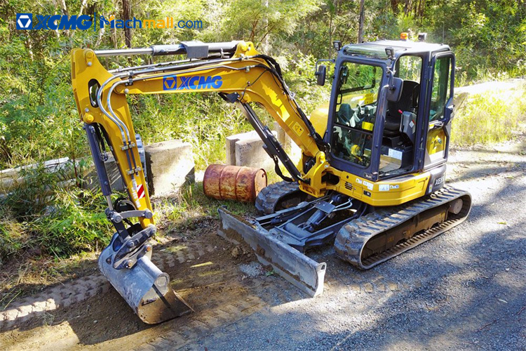 XCMG 6 ton Small Digger Excavator XE55U price