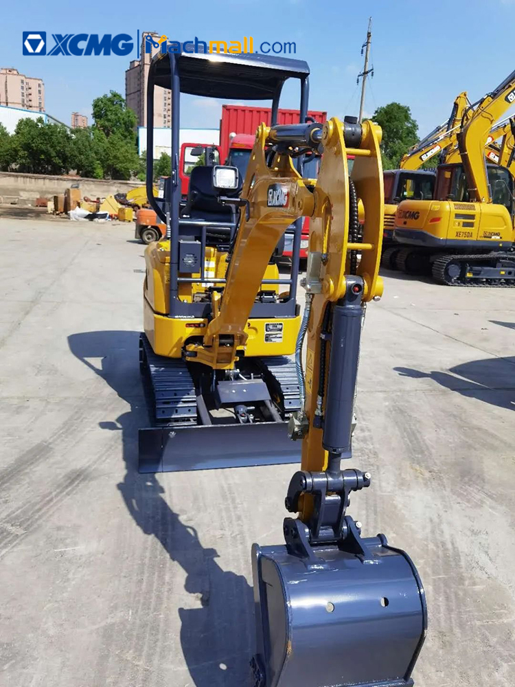 XCMG 2 ton mini crawler excavator XE17U for sale