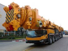 XCMG XCA275_U  275 Ton Overhead All Terrain Crane