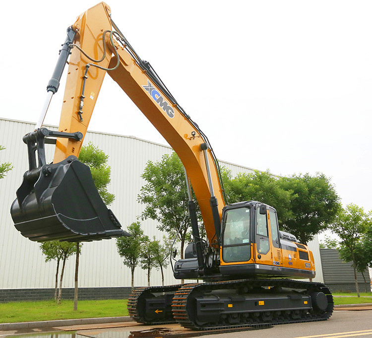 XCMG Excavating Machinery 37t Excavator China Crawler Excavator with Hydraulic Hammer XE370DK