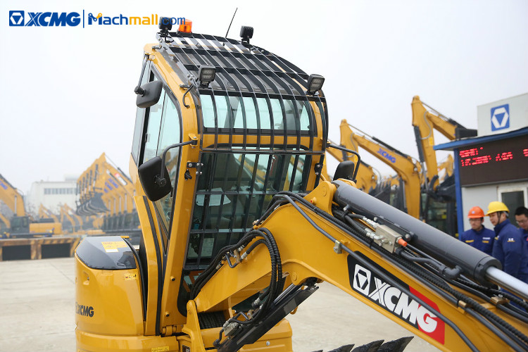 XCMG 3 ton excavator mini digger for sale