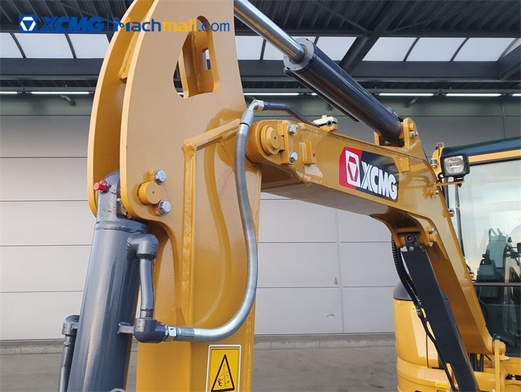 XCMG XE35U 4 ton Mini Hydraulic Digger Excavator for sale