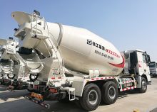 XCMG Official 10m3 Mobile Concrete Mixer Machine Truck G10K for Sale