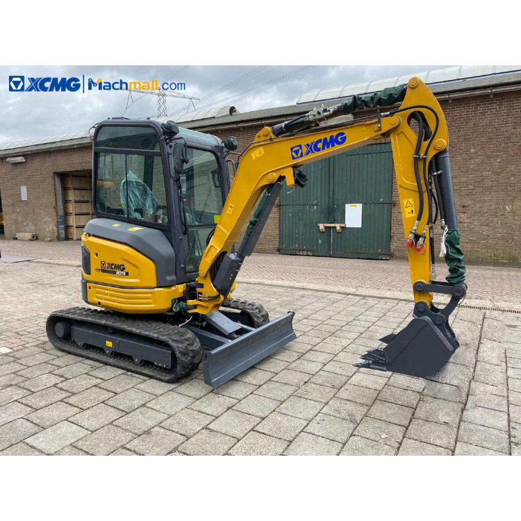 Chinese 2 ton mini excavator digger XE27E with CE for farm price