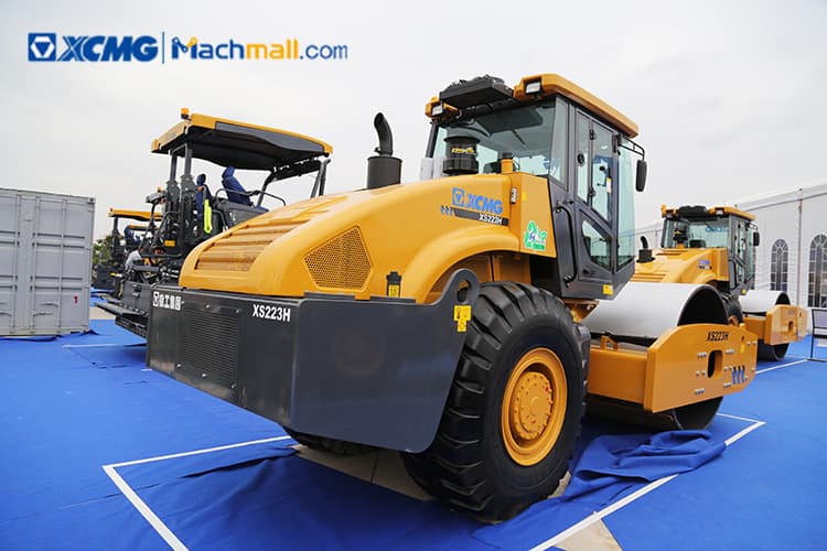 XCMG factory 22 ton road roller XS223H for sale