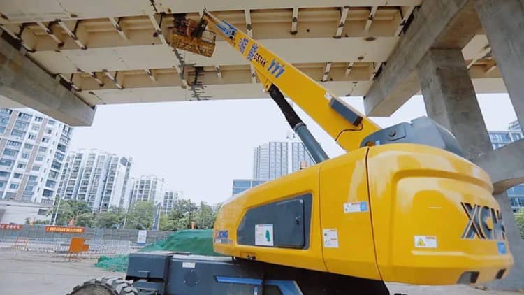 XCMG new 34m mobile self propelled telescopic boom lift platform XGS34K for sale