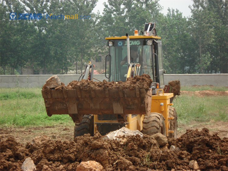 XCMG 2000kg XT860 Mini Backhoe Loader for sale