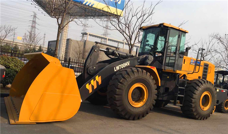 XCMG factory 7 ton LW700HV bucket loaders for sale