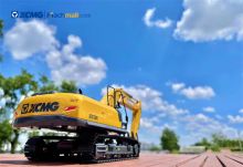 XCMG 1:30 XE370DK Mining Excavator Alloy Diecast Model for sale