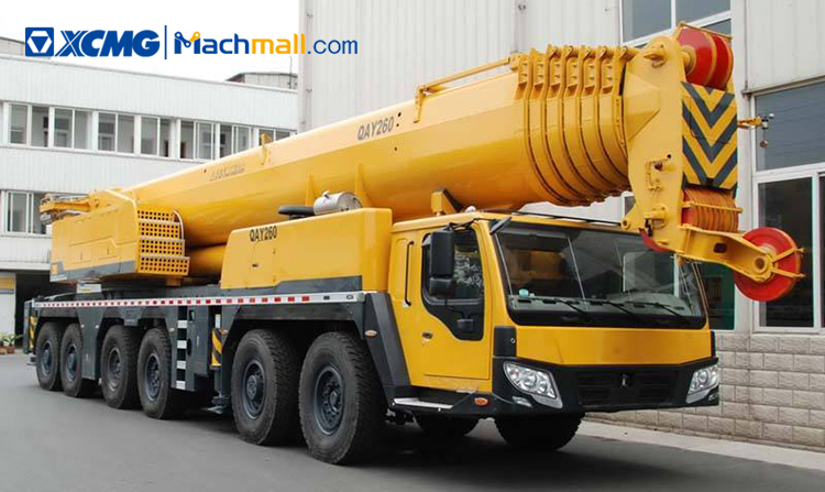 Cheap all terrain crane XCMG 260 ton QAY260 on sale