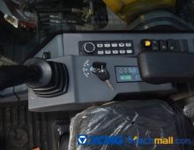 XCMG Used Crawler Excavator Machine 20 Ton XE210E Cheap For Sale