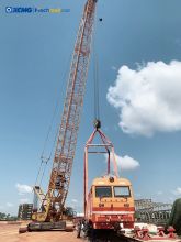XCMG 300 ton hydraulic crawler crane XGC300 price