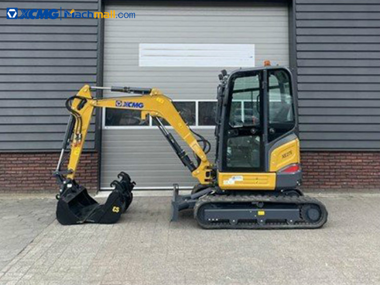 Chinese 2 ton mini excavator digger XE27E with CE for farm price