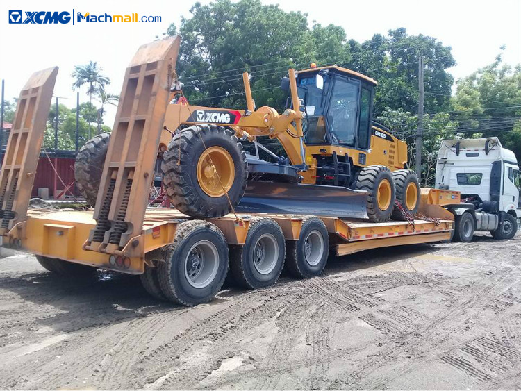 XCMG road equipment 165hp motor grader with Cummins Engine GR165 for sale