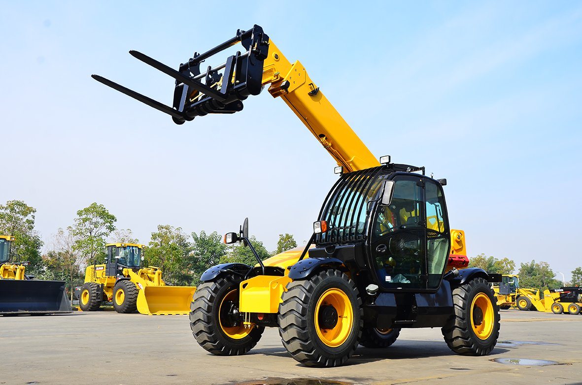 3ton 6m mini XCMG telehandler XC6-3006K price