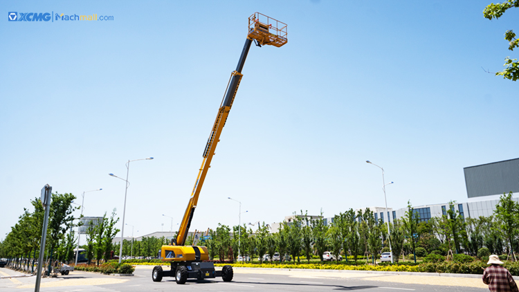 XCMG new 34m mobile self propelled telescopic boom lift platform XGS34K for sale