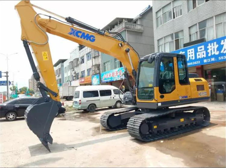 XCMG Construction Equipment XE150D 15 ton Hydraulic Excavator Machine for sale