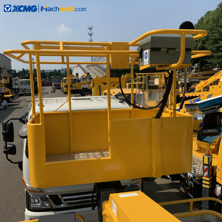 XCMG basket lift 12m rated load 200kg basket trucks for sale