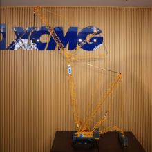 XCMG XLC30000 Crawler Crane 1/50 Alloy Diecast Model