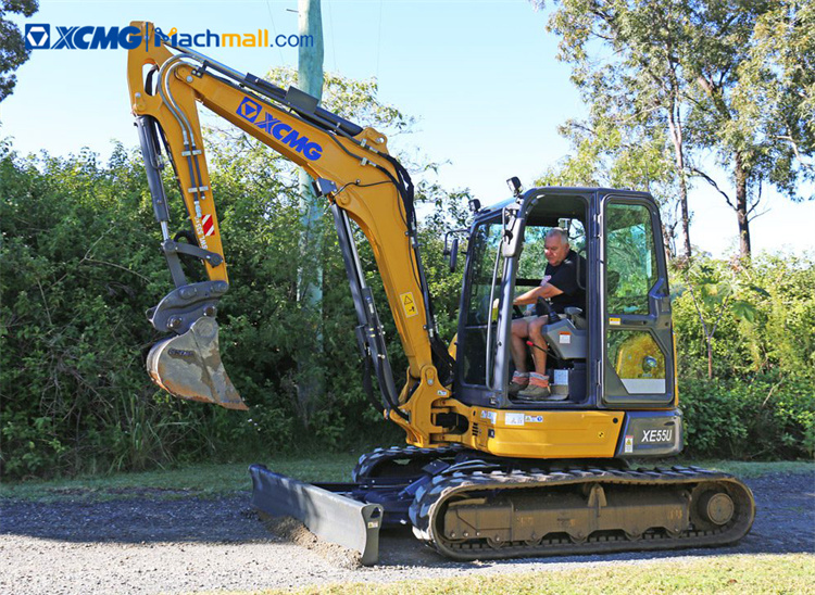 XCMG 6 ton Small Digger Excavator XE55U price